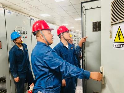 陕钢集团汉钢公司“把脉问诊”查隐患 “对症开方”保安全 筑牢电气信号设备装置制造安全防线